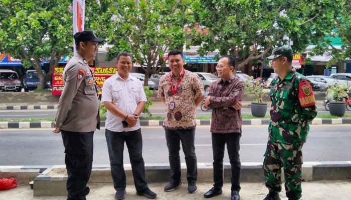 Jelang Pemilu Serentak 2024, TNI-Polri Patroli Dialogis Tingkatkan Kamtibmas di Kota Metro