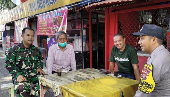 Bhabinkamtibmas Bersama Babinsa Bersinergi Jaga Situasi Kamtibmas Jelang Pemilu 2024