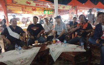 Tondi MG Nikmati Rencana Malam Pergantian Tahun Dengan Mengunjungi Stand Kuliner Milik UMKM Metro