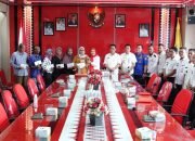 Eva Dwiana Bantu Korban Bencana Kebakaran dan Pohon Tumbang