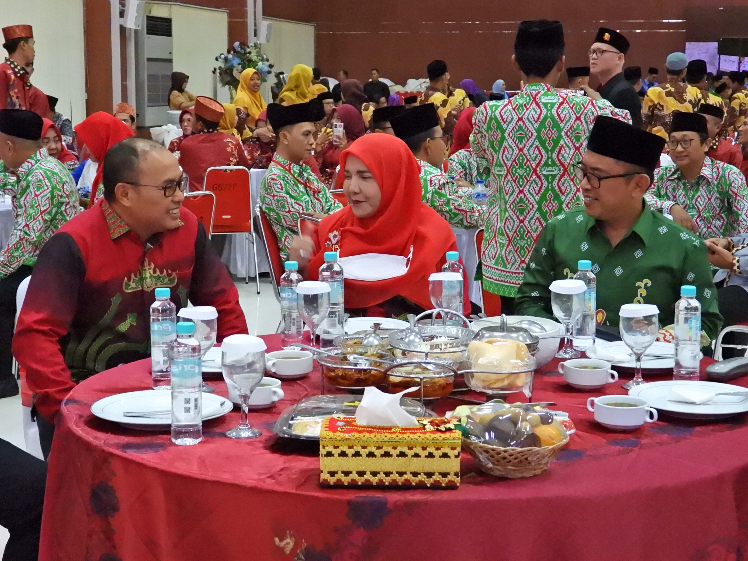 Walikota Bandar Lampung Hadiri Malam Ta’aruf MTQ Ke-50 Provinsi Lampung 2023