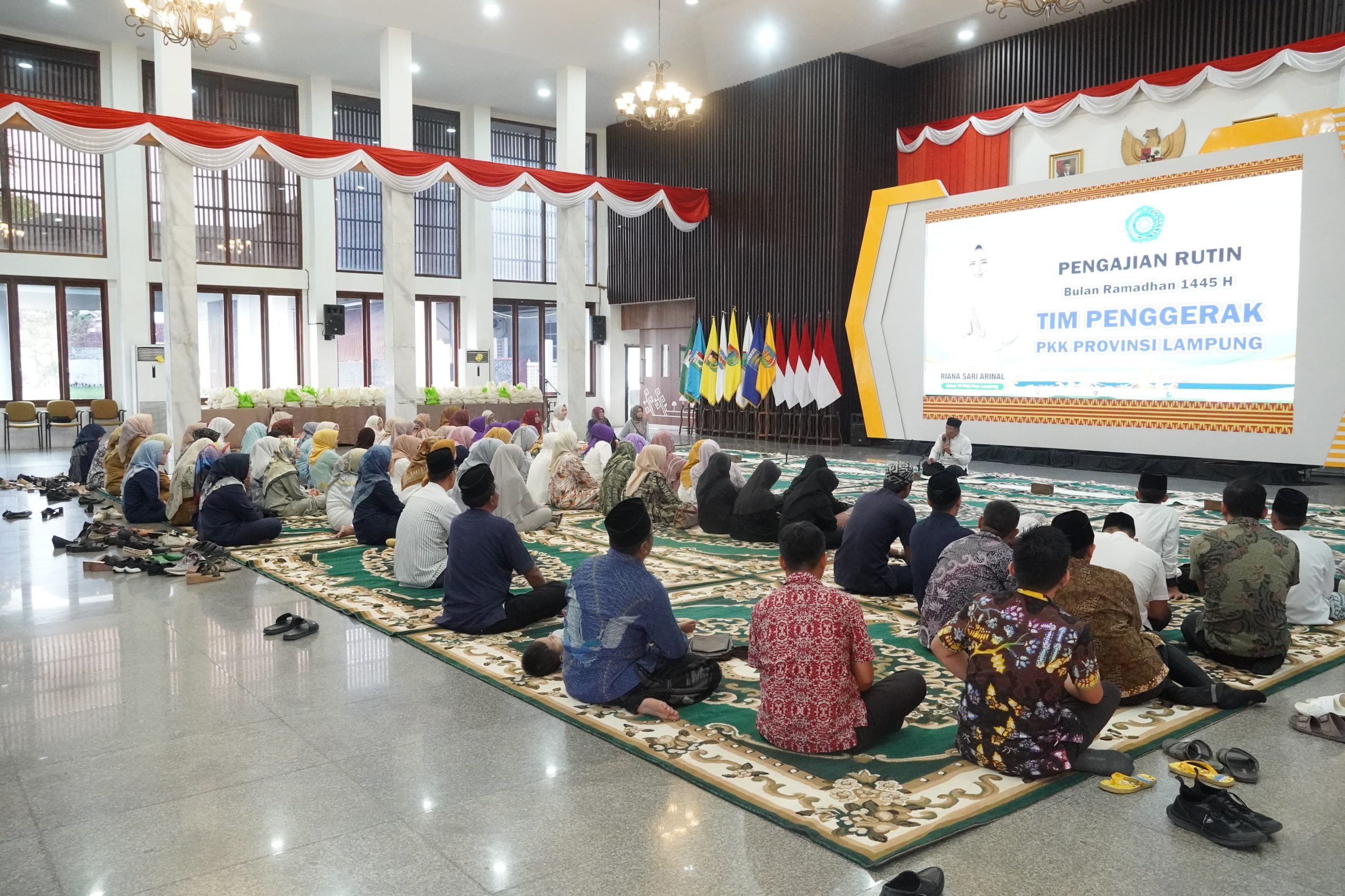 Tim Penggerak PKK Provinsi Lampung Gelar Pengajian Rutin Bulan Ramadhan 1445 H