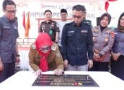 Walikota Eva Dwiana Resmikan Kampung Pengawas Partisipatif