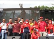 Walikota Eva Dwiana Resmi Membuka Pesta Rakyat