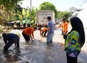 Walikota Eva Tinjau Banjir di Citra Garden