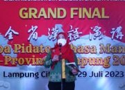 Hadir Pada Grand Final Lomba Bahasa Mandarin, Walikota Eva Dwiana Berikan Tambahan Hadiah Sepeda