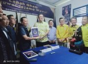 Tondi MG Nasution Ambil Berkas Pendaftaran Bacawalkot di Kantor Partai Nasdem Metro.