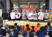 Polres Metro Ungkap 13 Kasus Selama 14 Hari Operasi Sikat Krakatau.