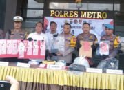 Press Rellis Polres Metro Terkait Ungkap Kasus Kejahatan Sepanjang Tahun 2024.