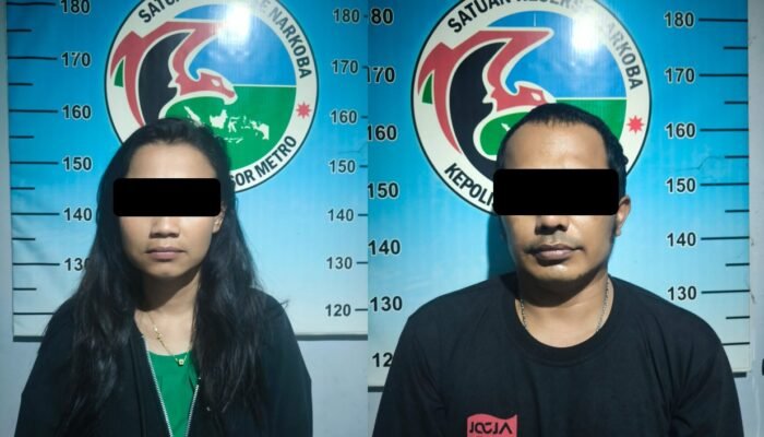 Sat Res Narkoba Polres Metro Amankan Dua Terduga Penyalahguna Narkotika.