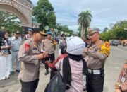 Polres Metro Gelar Operasi Zebra Krakatau 2025 di TL Masjid Taqwa, Bagikan Sembako hingga Helm Keselamatan.