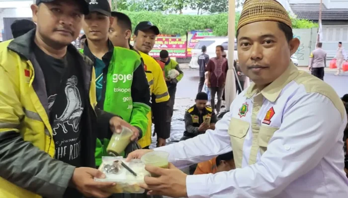 PD GEMIRA Lampung Gelar Buka Puasa Bersama 1.000 Ojol di Bandar Lampung, Peringati HUT ke-18 Partai Gerindra