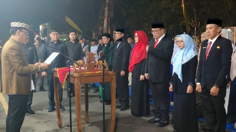 Peringatan Tahun Baru Islam, Wali Kota Metro Lantik 5 Pejabat Eselon II.