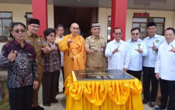 Walikota Metro Surprise Pembangunan Gedung Dhammaseka Vidya Dipa.