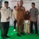 Walikota Metro Menyerahkan Bantuan Bedah Rumah Sekaligus Santuni Anak Yatim.